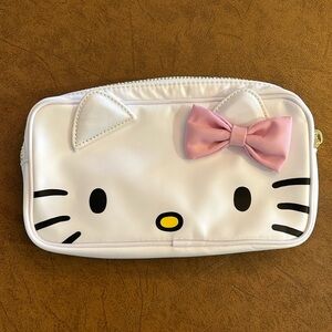 Stoney Clover Lane Hello Kitty 🐱 small pouch